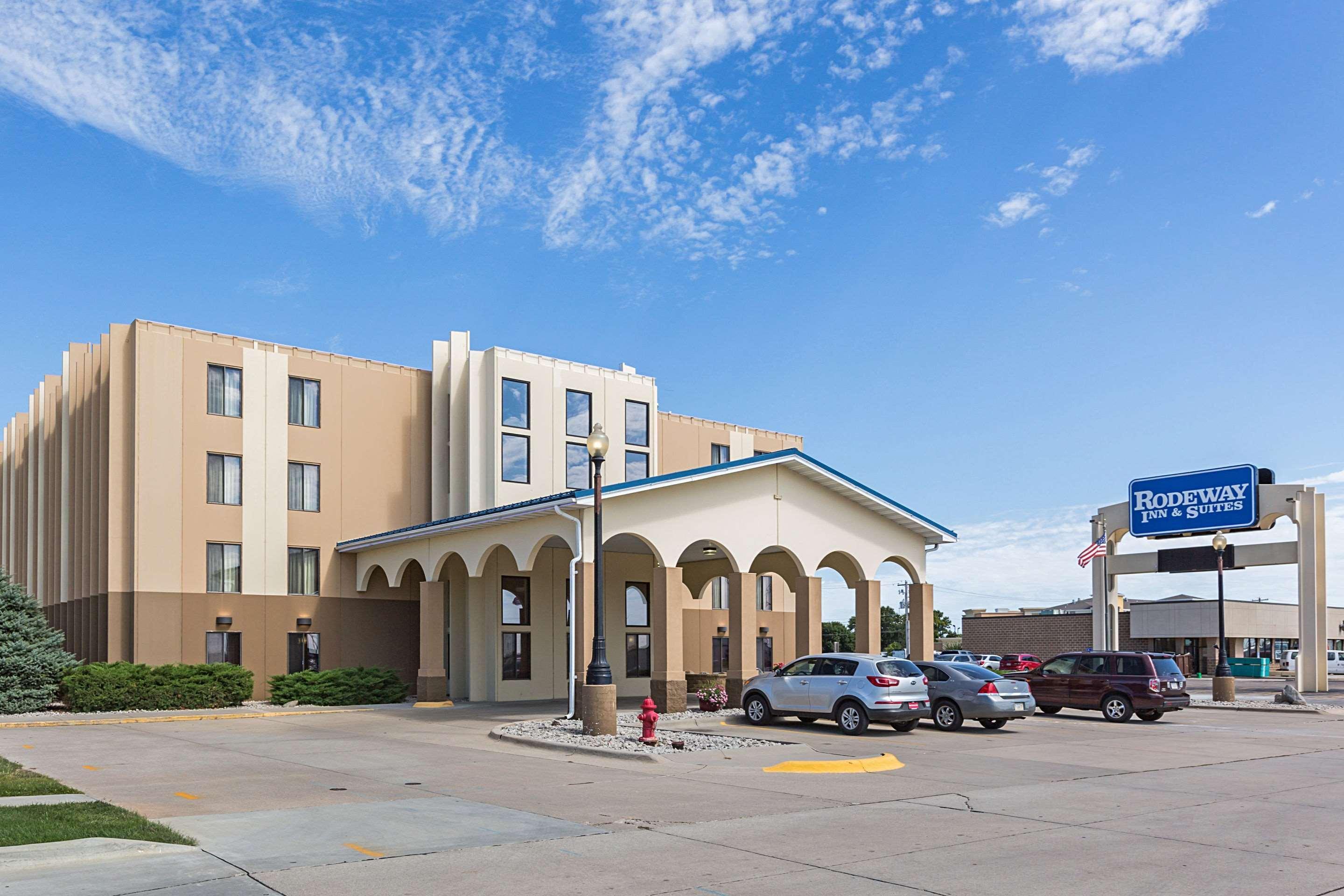 נורפולק Rodeway Inn מראה חיצוני תמונה