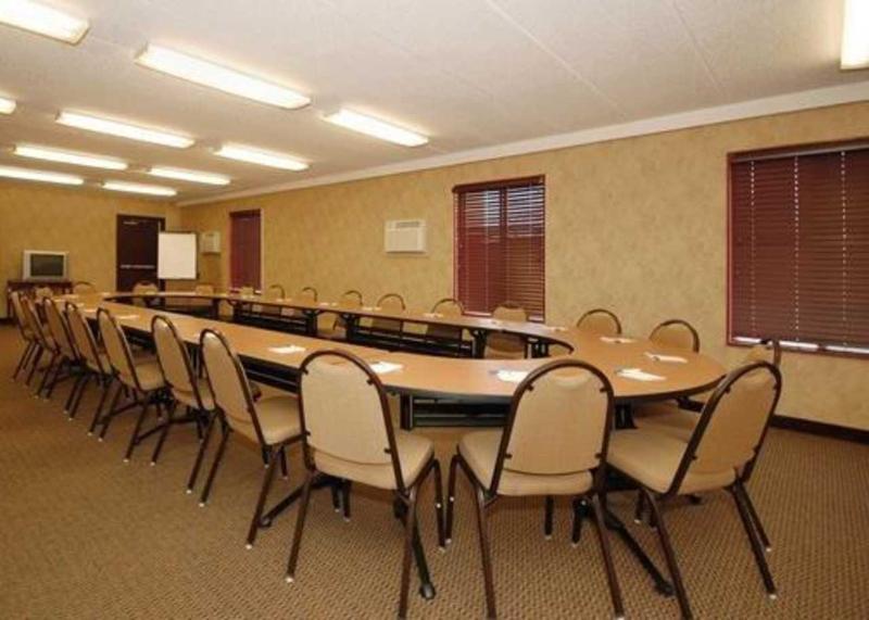 נורפולק Rodeway Inn מתקנים תמונה